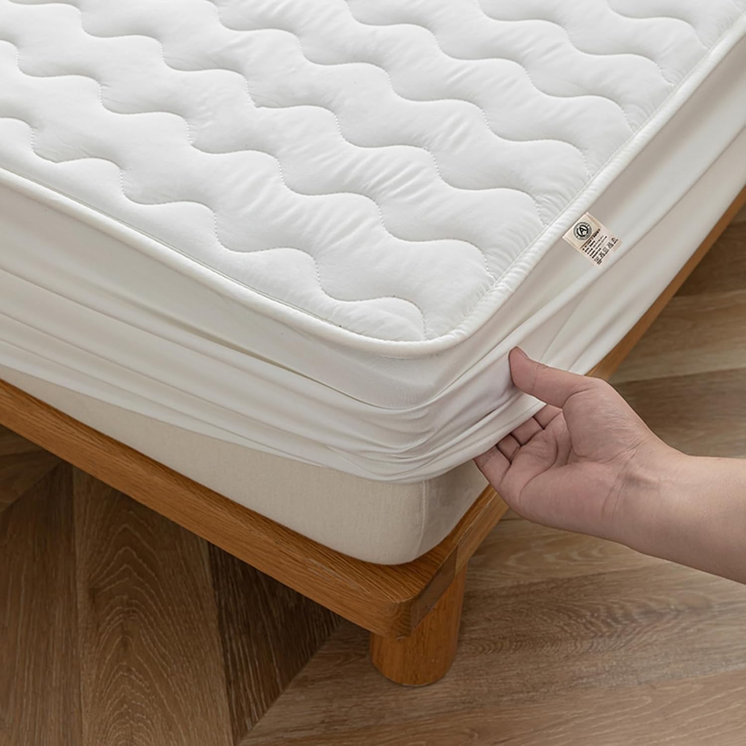 HICWIND キルティングベッドカバ 180x220,回転用のダニ保護マットレス